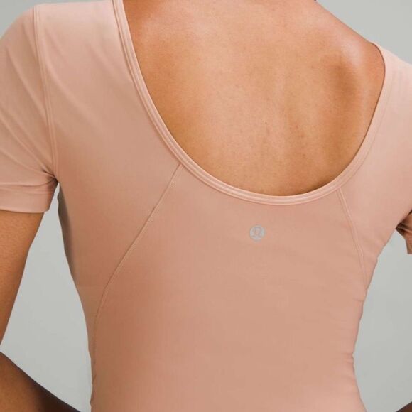 Lululemon nude tan align tee shirt top crop 4 - Picture 4 of 7